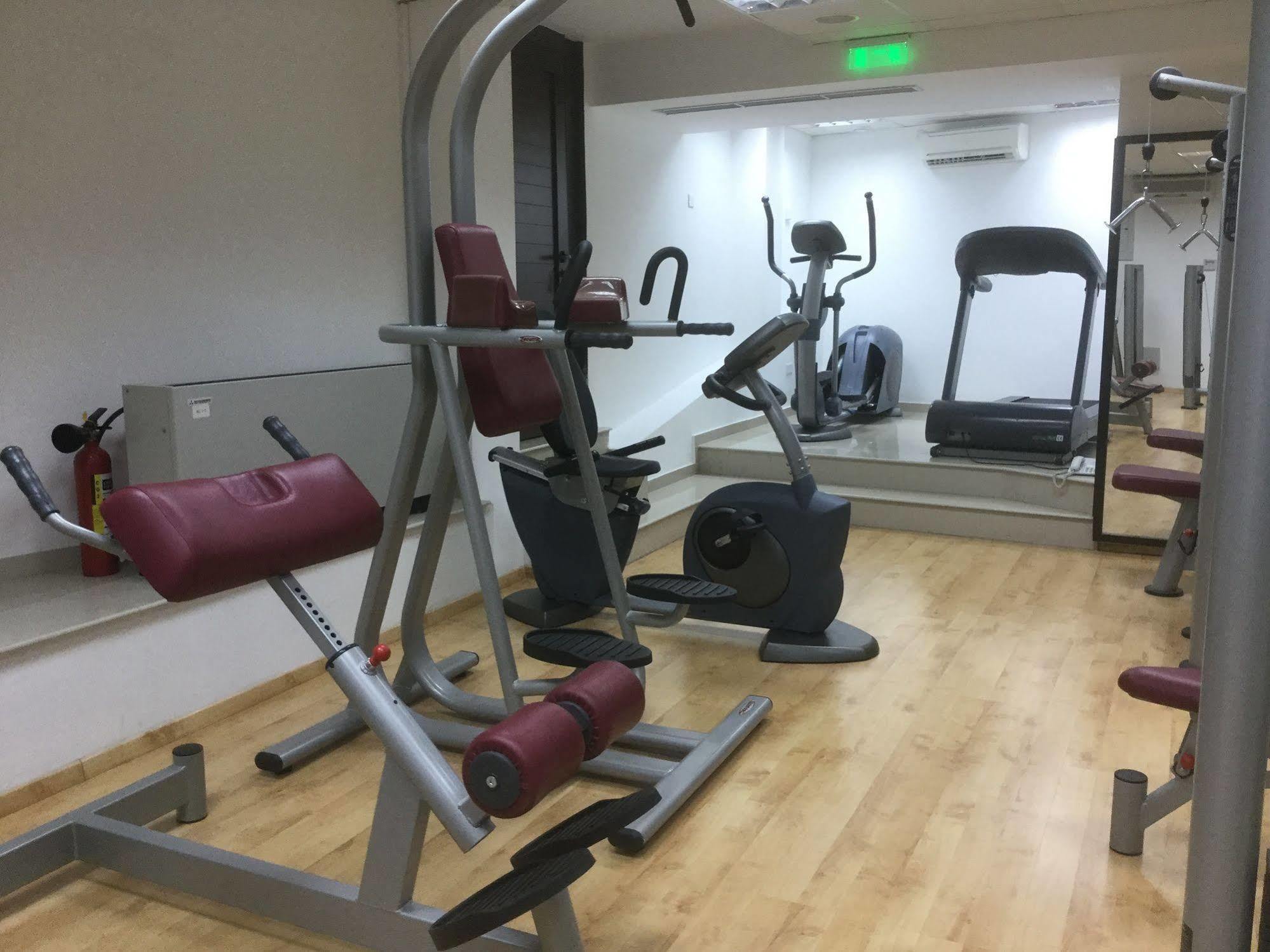 Royiatiko Hotel Nicosia Eksteriør billede