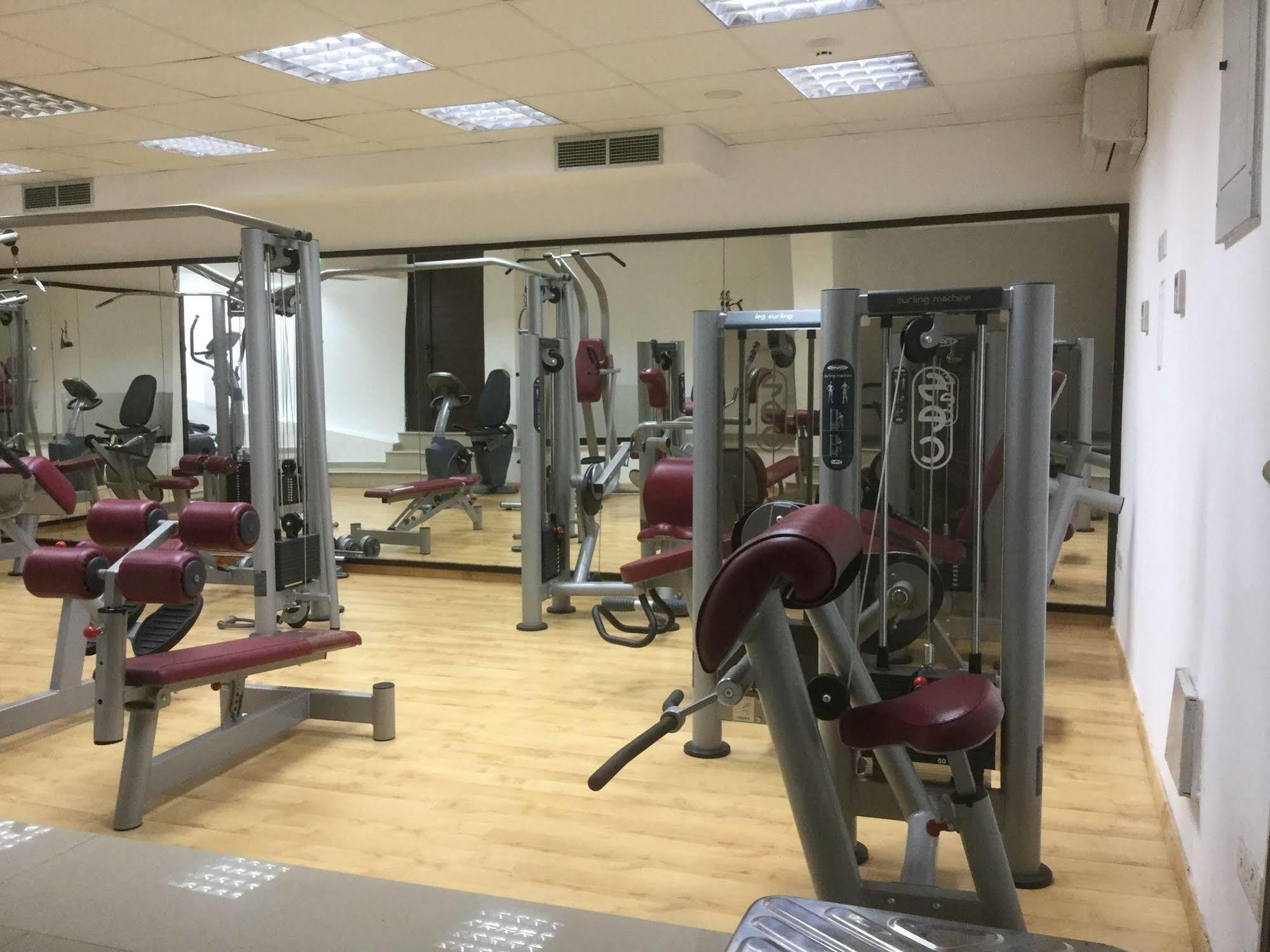 Royiatiko Hotel Nicosia Eksteriør billede
