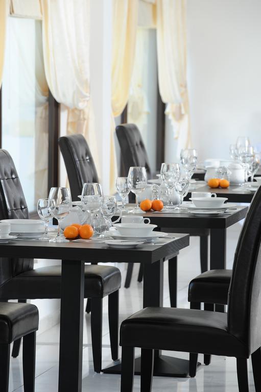 Royiatiko Hotel Nicosia Eksteriør billede
